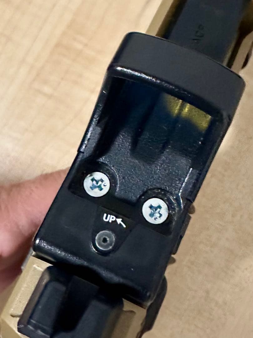 A*e様 東京マルイ FNX-45 タン サイレンサー・ダットサイト・フラッシュ