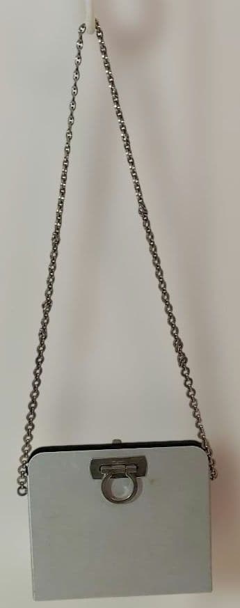 P*e様 Ferragamo　バック