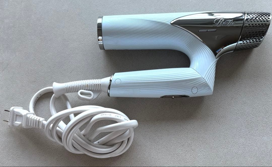 リファ ビューテック ドライヤースマート