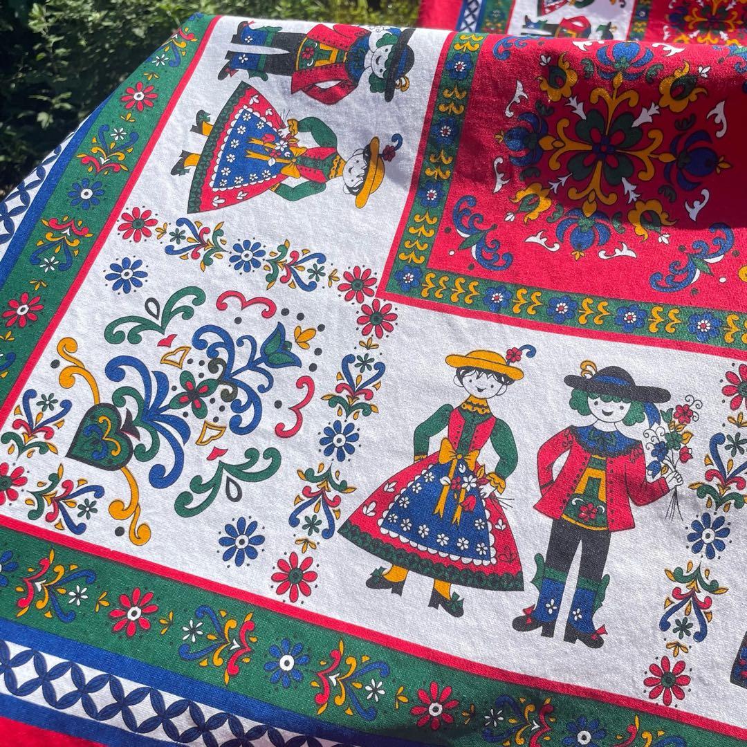 チロリアン マルチカバー オーストリア クロス 敷物 民族 生地 テーブルクロス