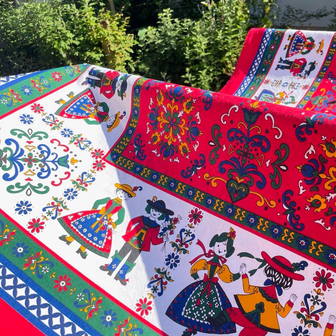 チロリアン マルチカバー オーストリア クロス 敷物 民族 生地 テーブルクロス