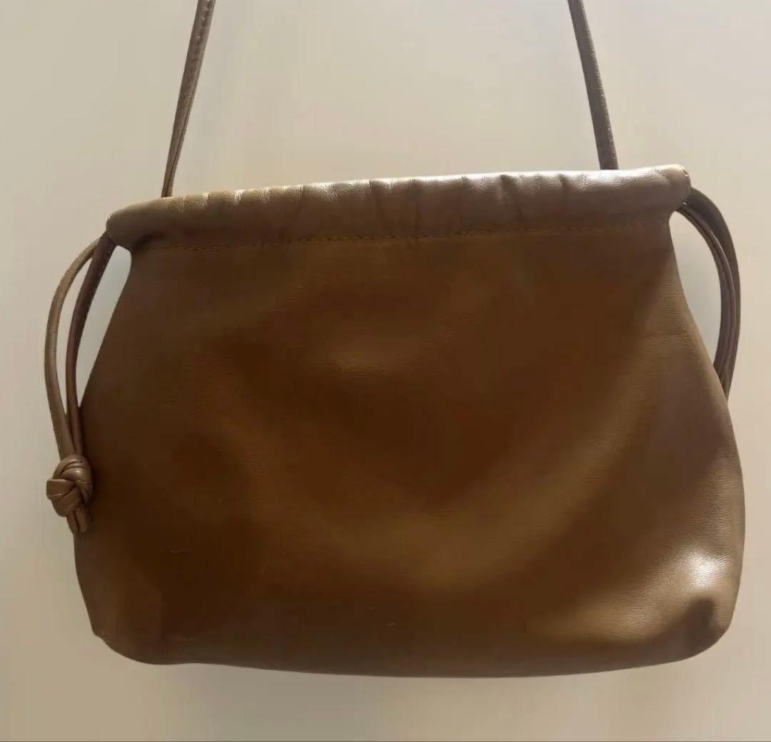 CELERIキャメルショルダーバッグ