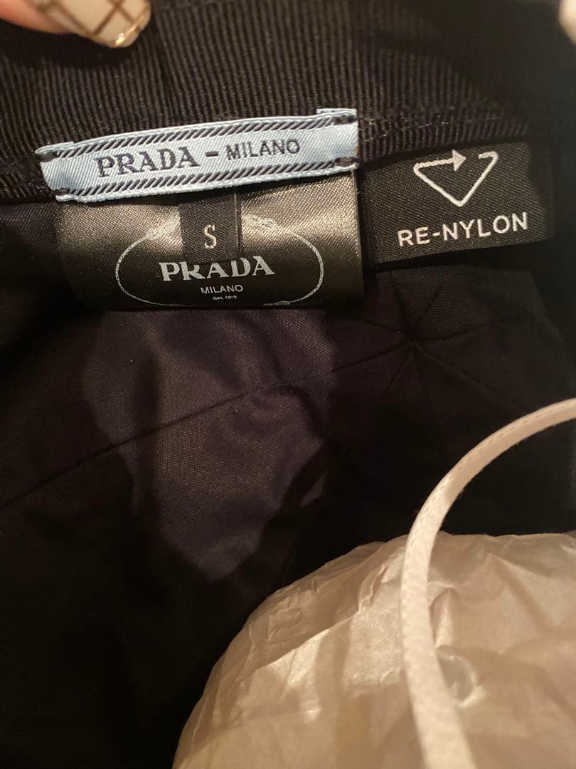 FALCON　PRADAキャスケット帽子