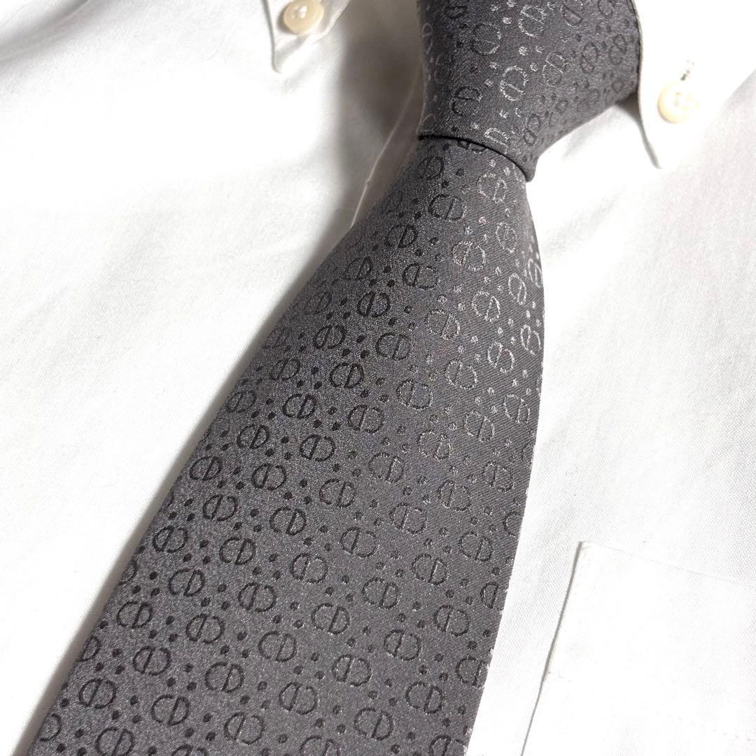 Christian Dior ネクタイ グレー系 CDロゴ柄 パターン柄
