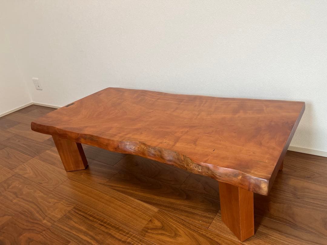 ブラックチェリー　一枚板　ローテーブル