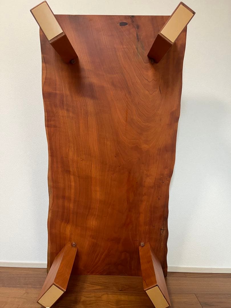 ブラックチェリー　一枚板　ローテーブル