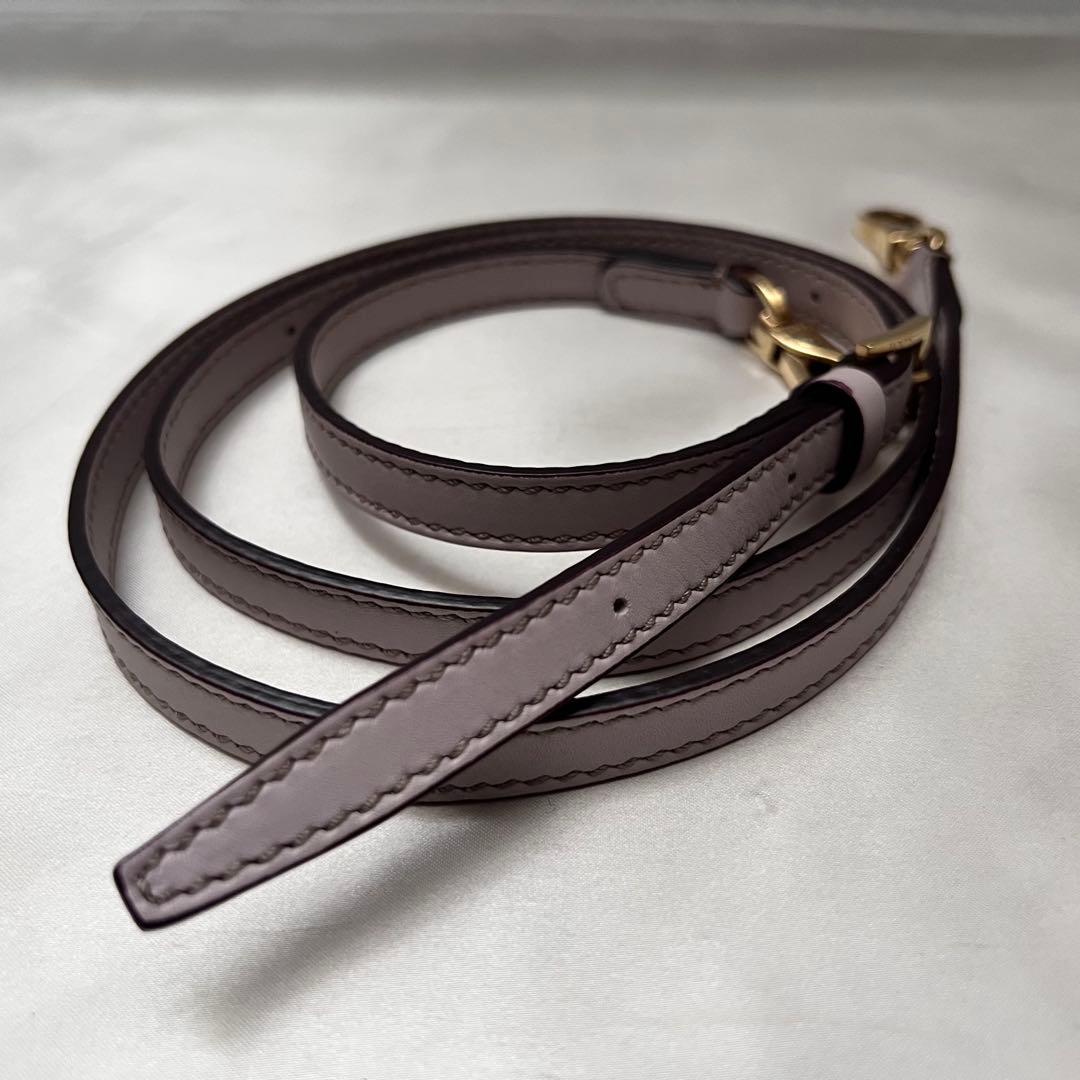 ◇レア美品◇トッズ　Dキューブ　2wayミニショルダーバッグ　バイカラー　レザー