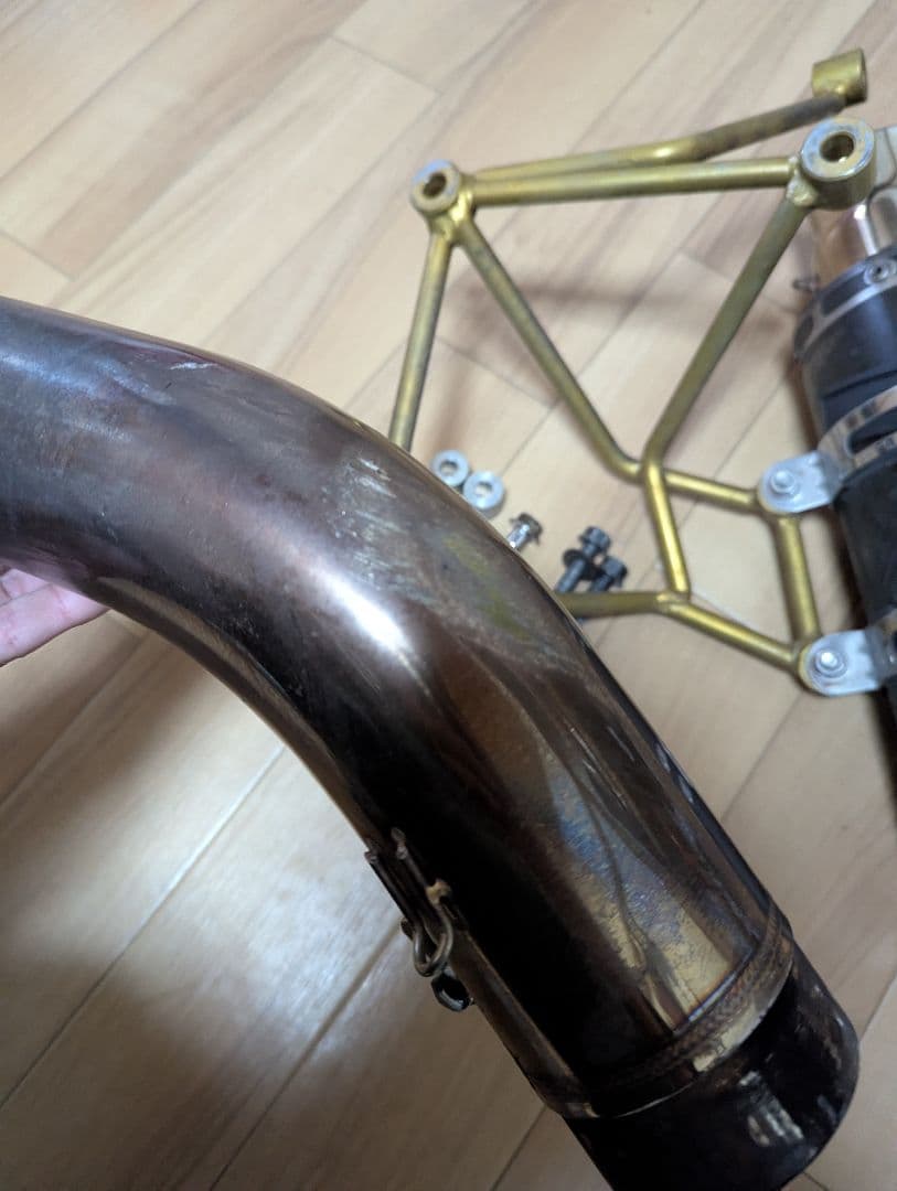 マジェスティ250、4D9かち上げマフラー社外