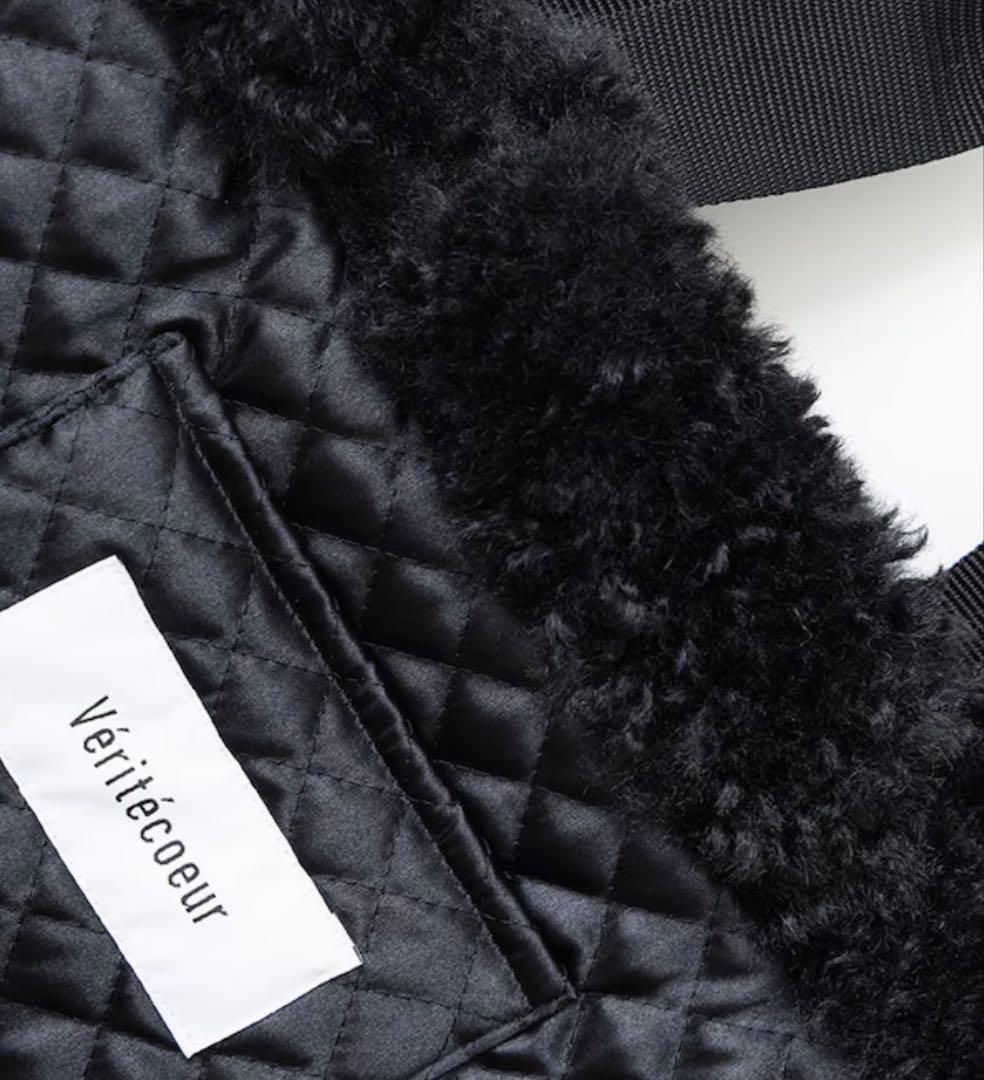 Veritecoeurのファートートバッグです