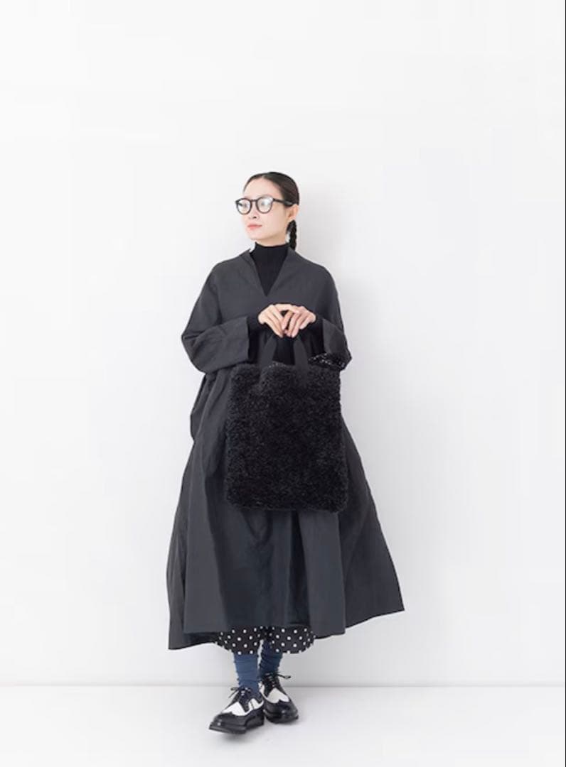 Veritecoeurのファートートバッグです