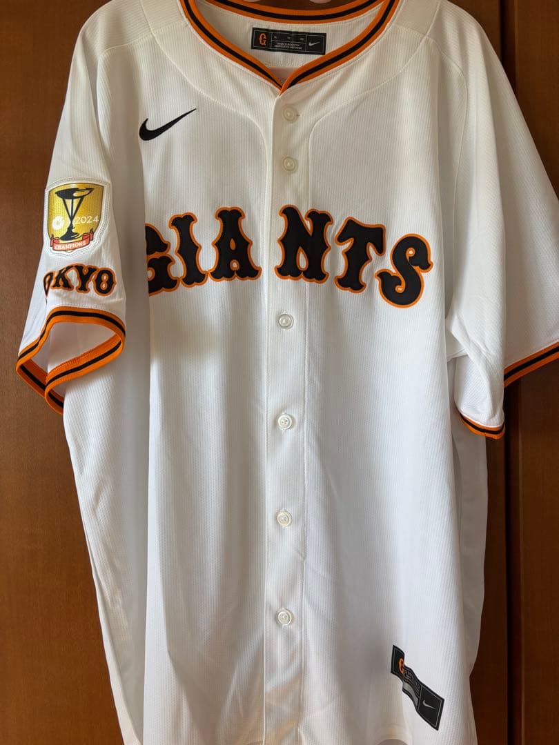 ジャイアンツ　坂本勇人　ユニフォーム　XL