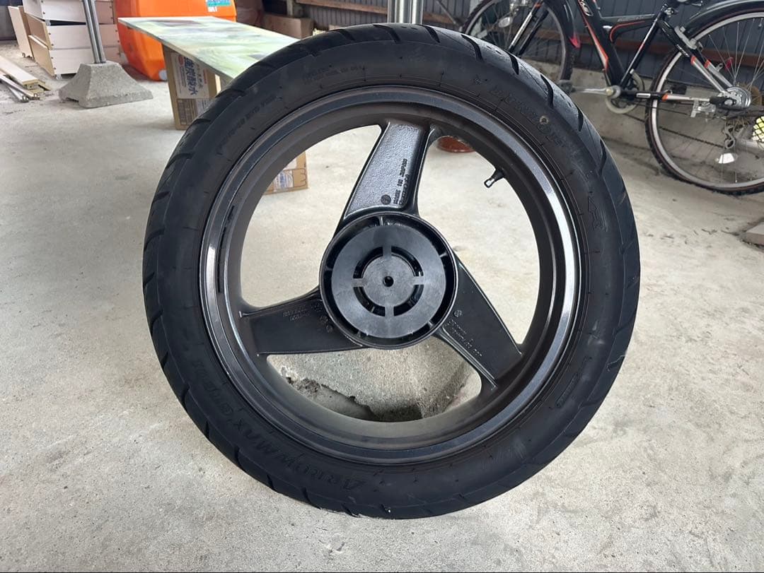 台湾まぜそばzrx400 ホイール　フロント　リアセット