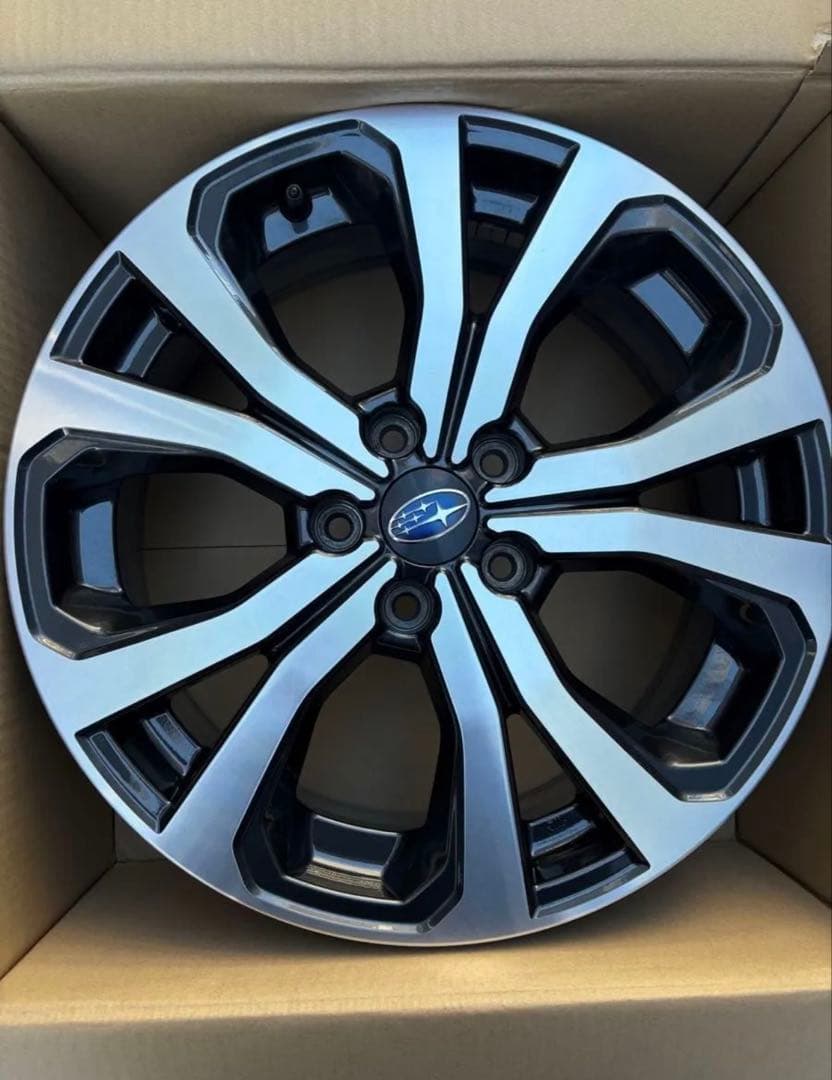 [送料込み]ホイール②スバル フォレスター 18インチ ホイールのみ