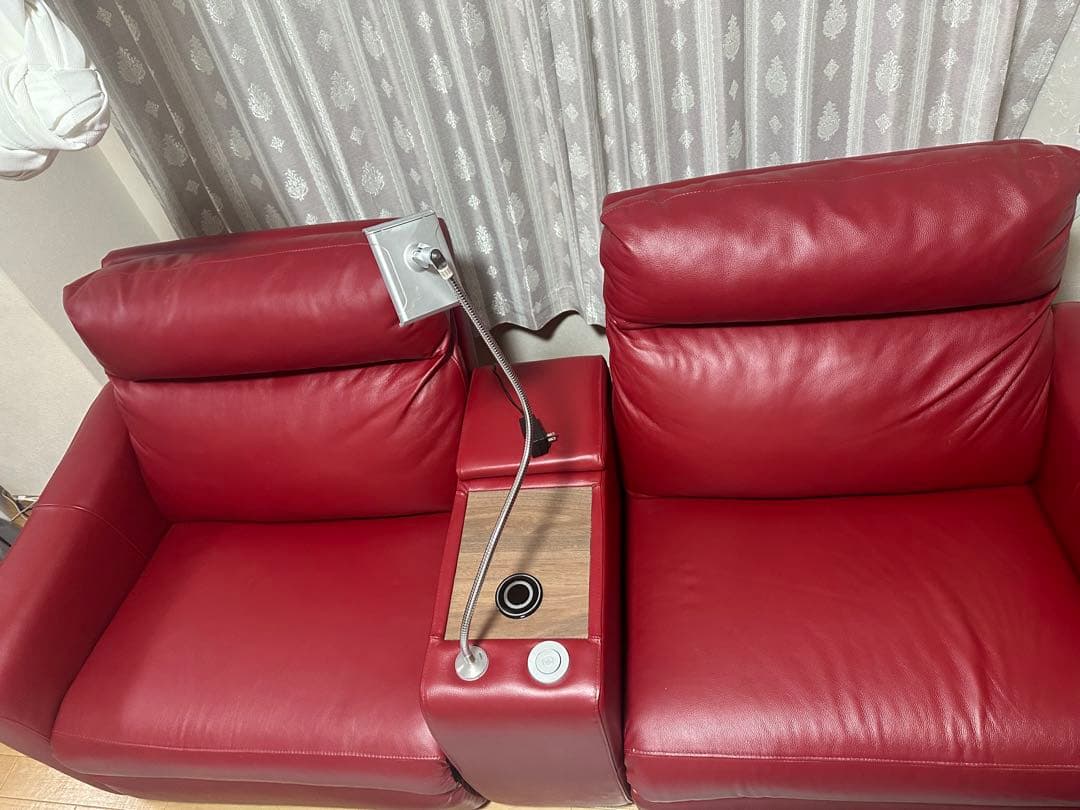 電動リクライニングソファ 2人掛け USBポート付き テーブル付き