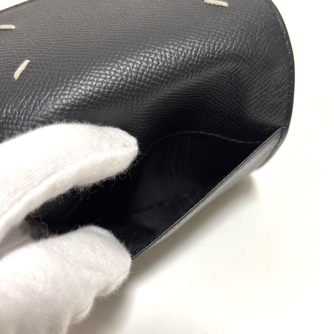 541✨美品✨メゾンマルジェラ 三つ折り財布 4ステッチ レザー ブラック 黒