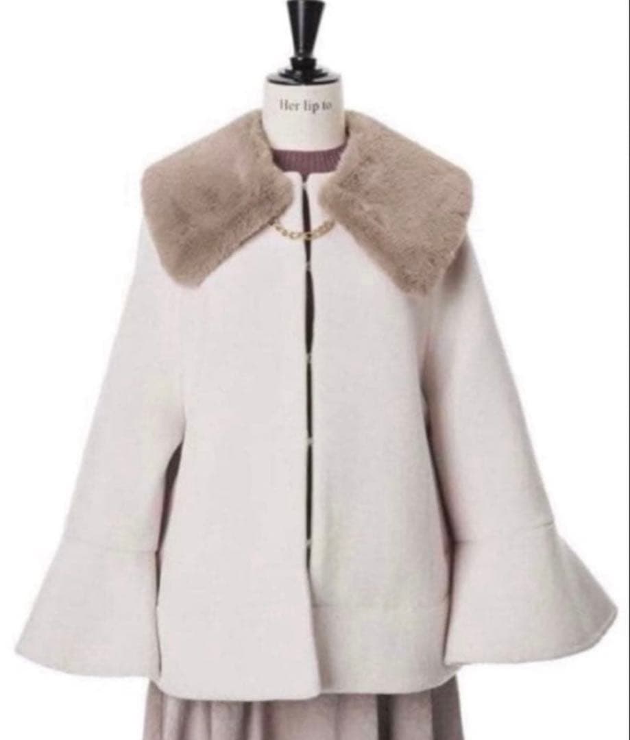 ジャケット・アウター herlipto ConvertibleFaux FurTippetCoat