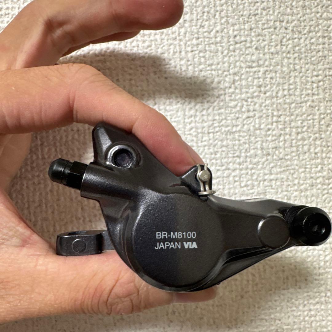 SHIMANO DEORE XT BR-M8100 ブレーキキャリパーセット