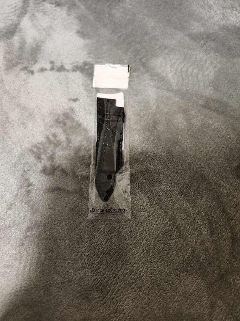 ISOLAジャガールクルト アリゲーター