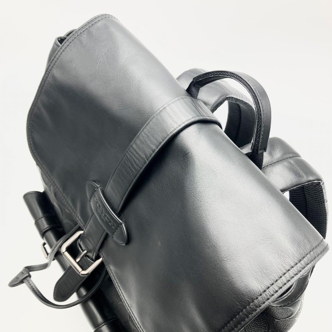 美品 コーチ ハドソン リュック バックパック エンボス ロゴ型押し レザー 黒