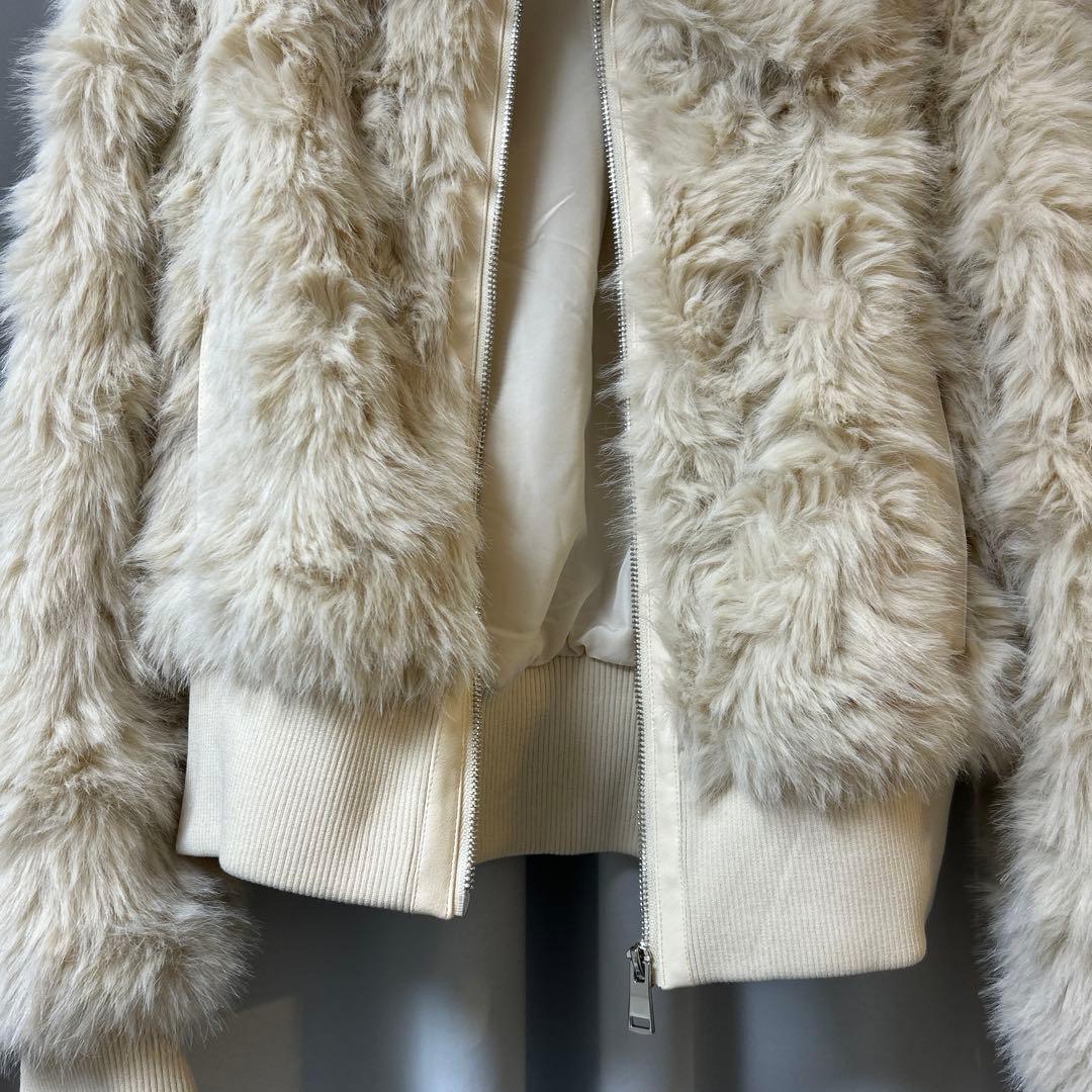 ZARAファージャケット