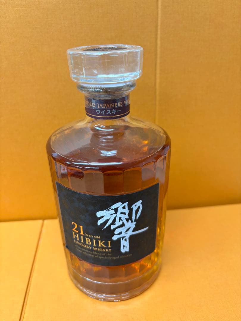 サントリー 響21年 HIBIKI 700ml 43％ 未開詮古酒 箱無し
