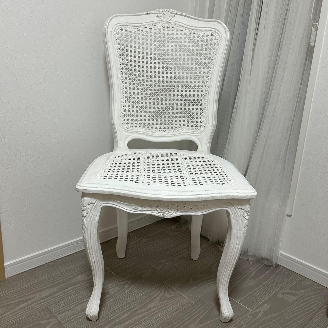 【BLANC D'IVOIRE／ブランディボワール】　チェア　サラグレース