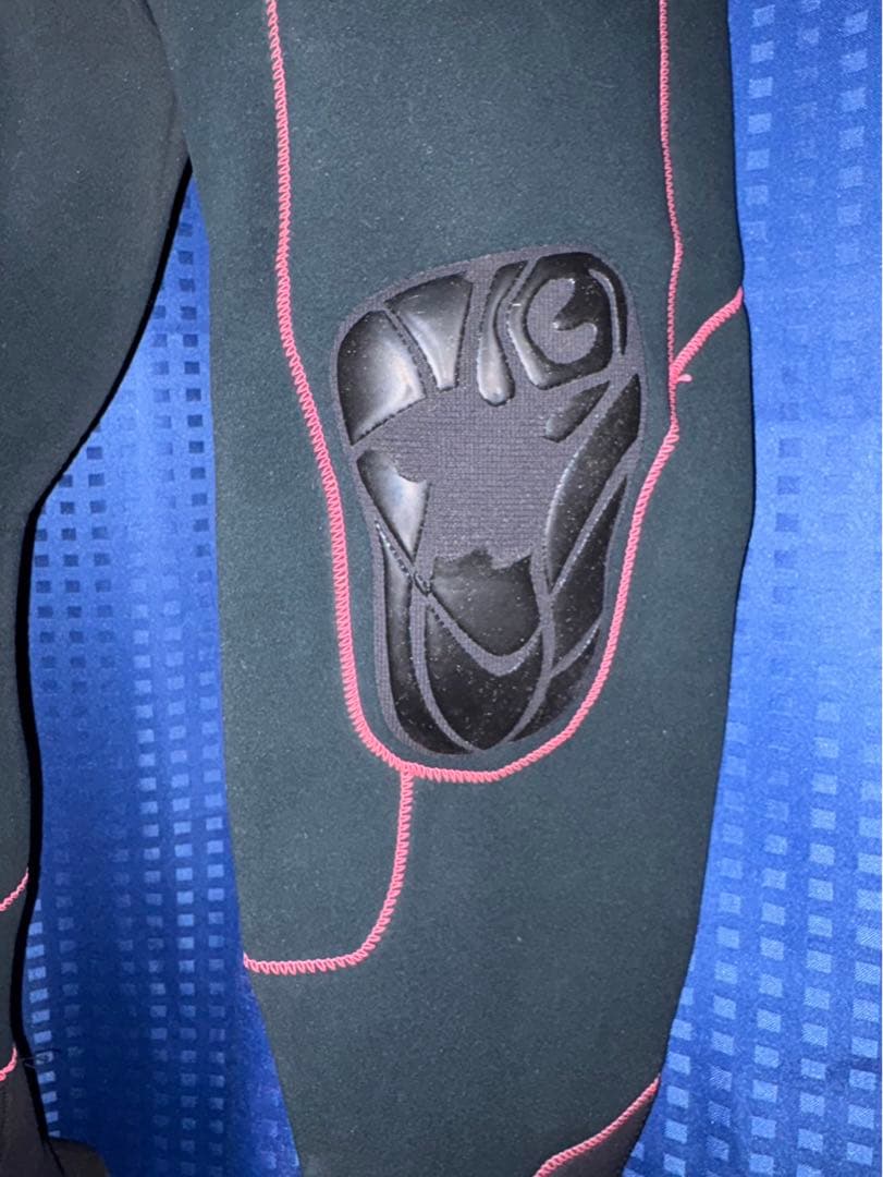 プ*須様 ビーウェットBEWET ドライスーツ レディース　スパイダー