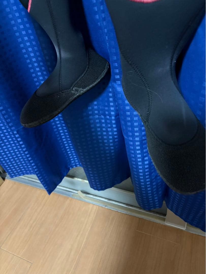 プ*須様 ビーウェットBEWET ドライスーツ レディース　スパイダー