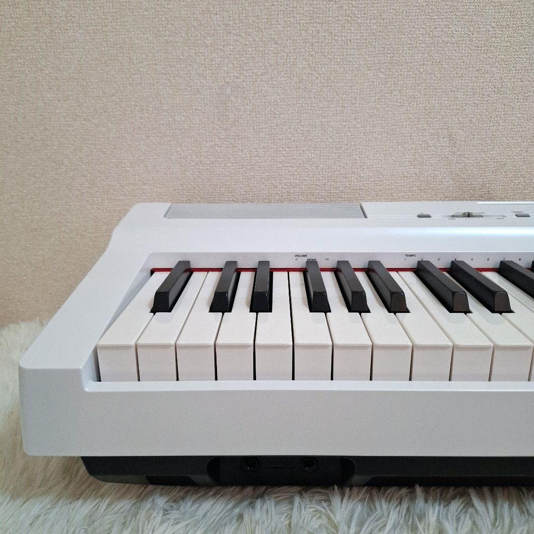 【送料無料】YAMAHA P-125WH キーボード スタンド イス セット