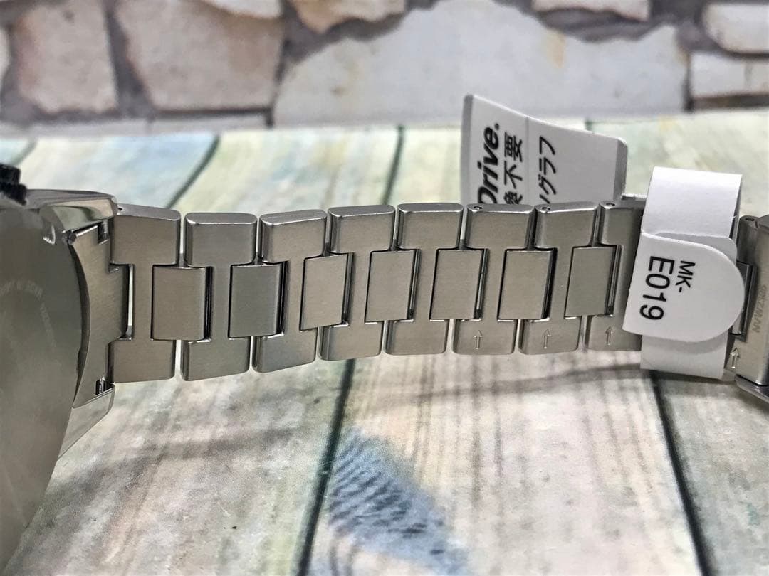 CITIZEN エコドライブ 腕時計 クロノグラフ ソーラー　5246