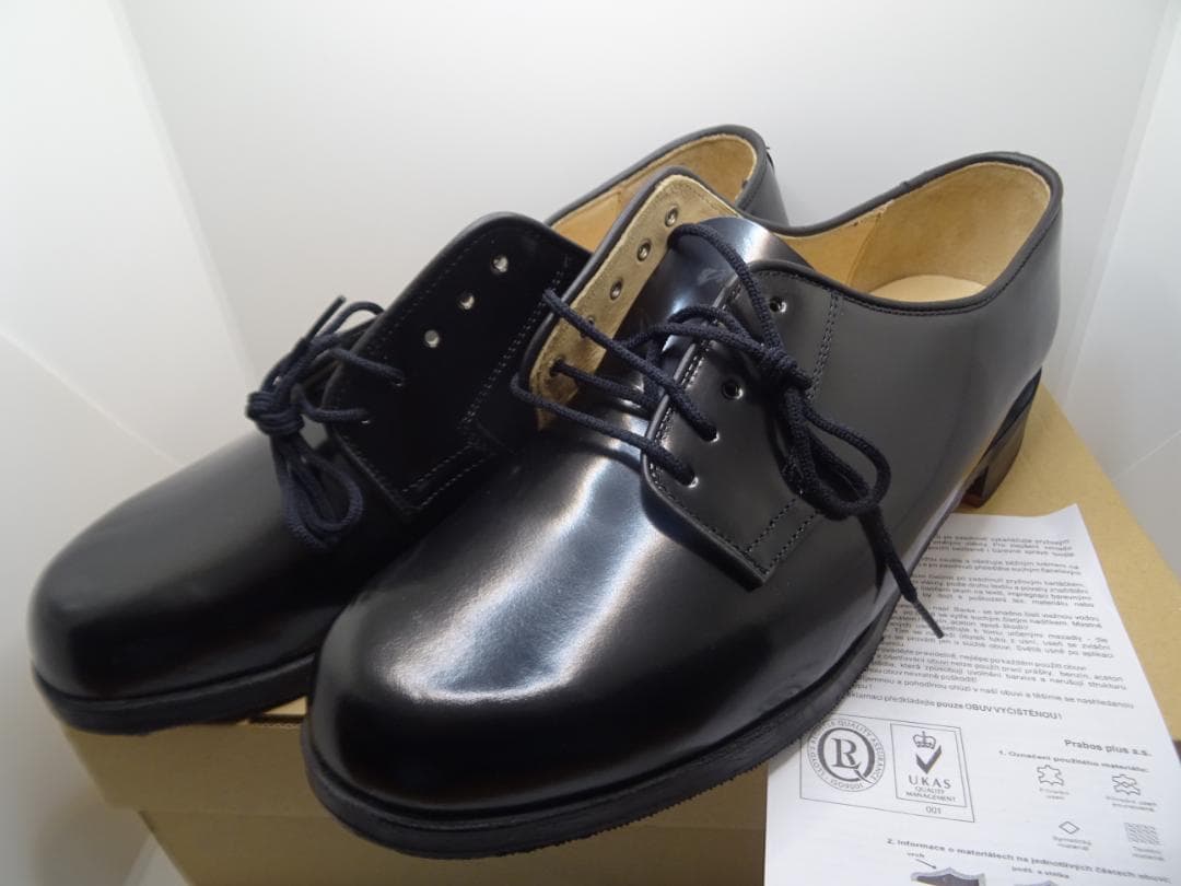 エ*オ様 新品チェコ軍オフィサーサービスシューズポストマンシューズ28.5cm黒