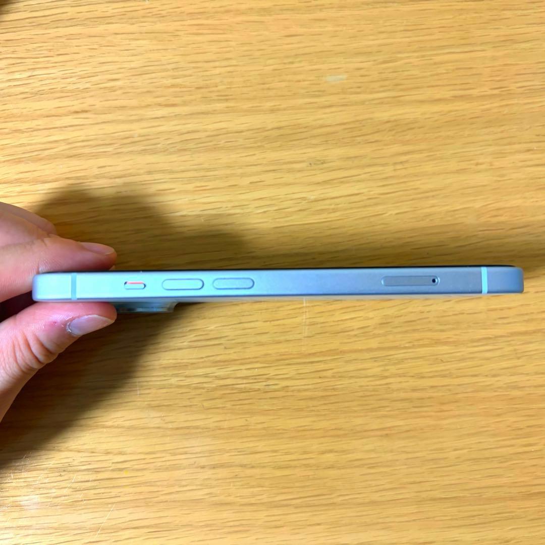 【美品】Apple iPhone15 ブルー 128GB