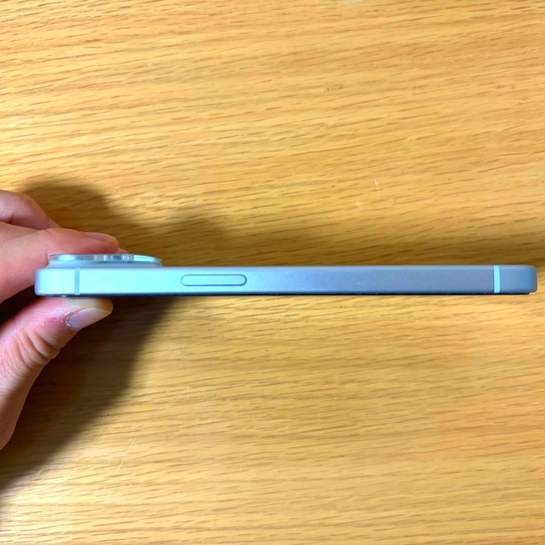 【美品】Apple iPhone15 ブルー 128GB