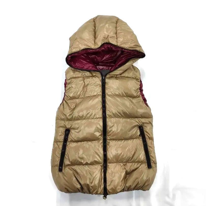 美品 DUVETICA ダウンベスト 40 レディースM相当 ベージュ系 n63