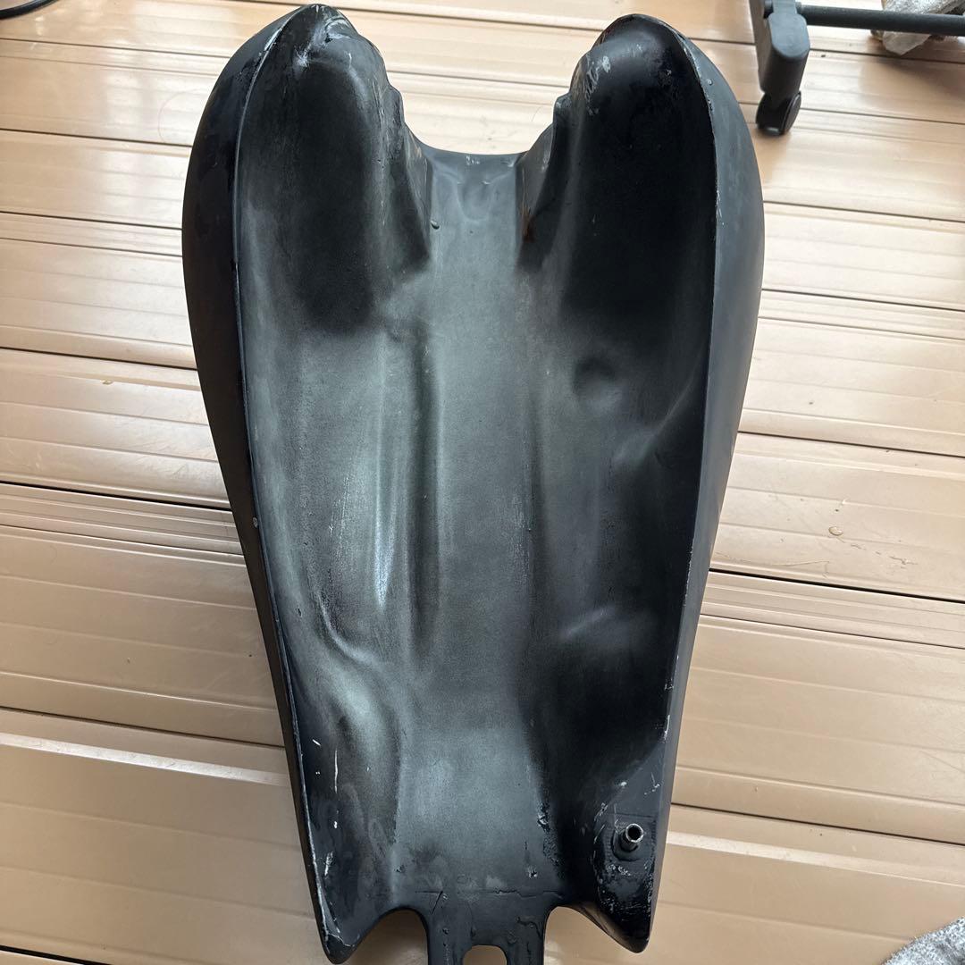 シャドウ400 ストレッチタンク　ガレージT&F ニューロッドカスタム　FRP制