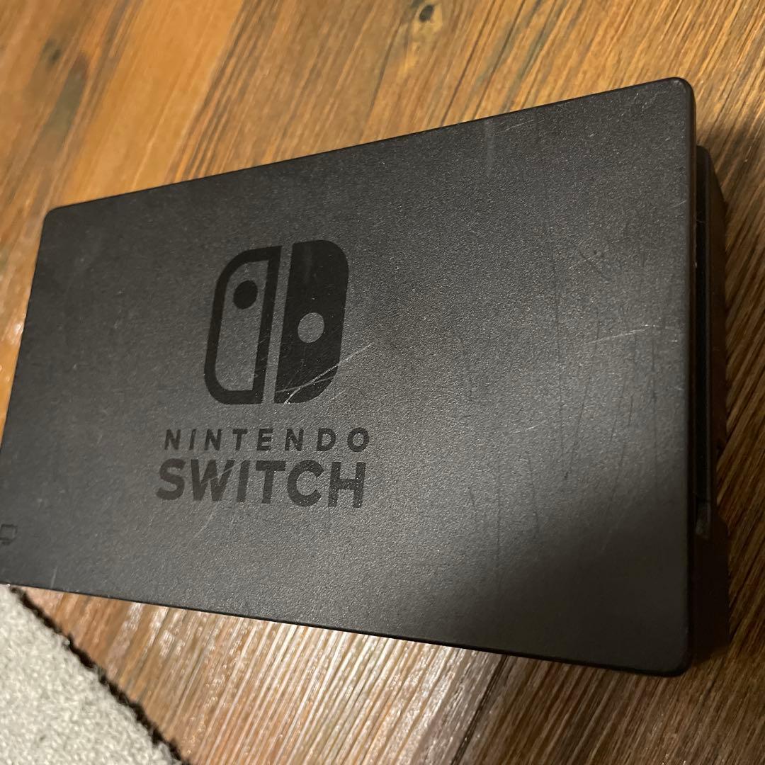 ニンテンドSwitch (ジョイコンなし)