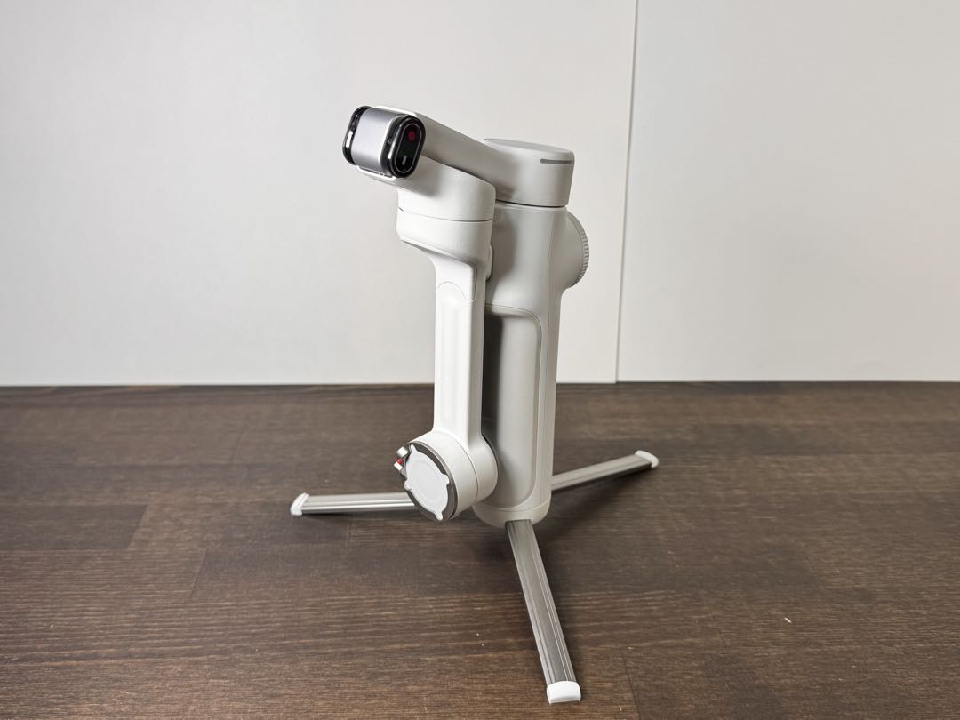 Insta360 Flow 2 pro スタビライザー