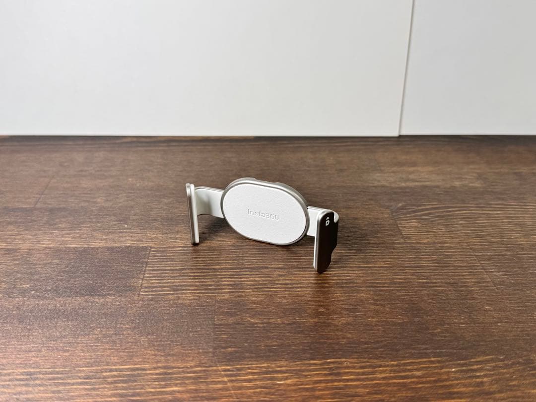 Insta360 Flow 2 pro スタビライザー