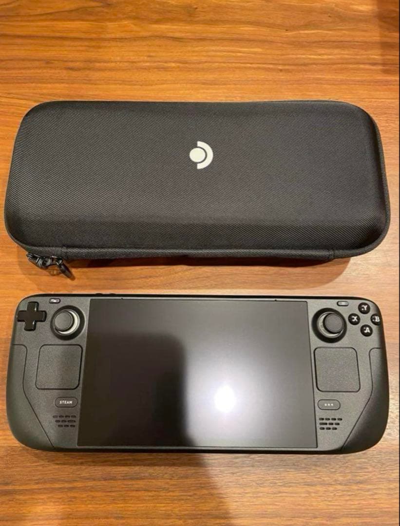Steam Deck 本体 + ケース + 充電器