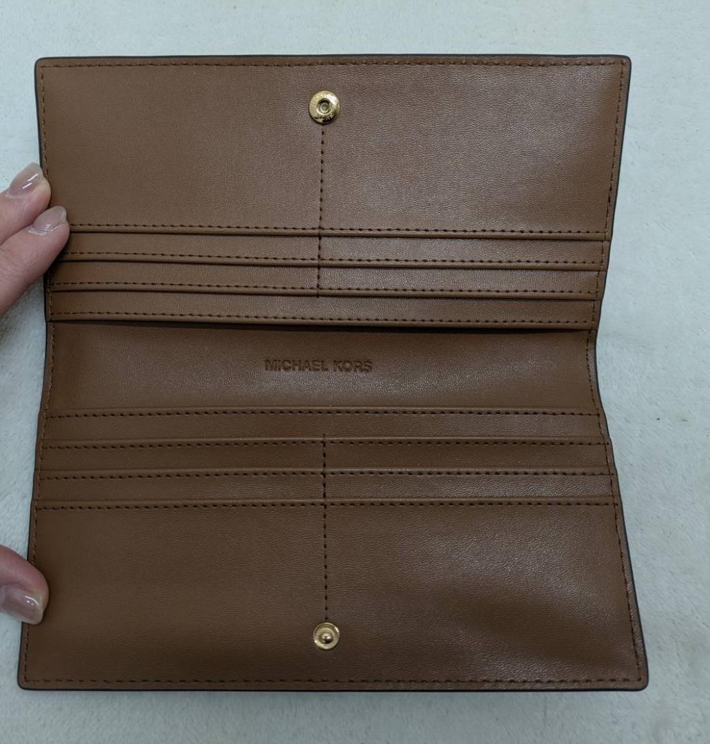 【新品未使用】マイケルコース CARSON　ロゴ デボス 長財布