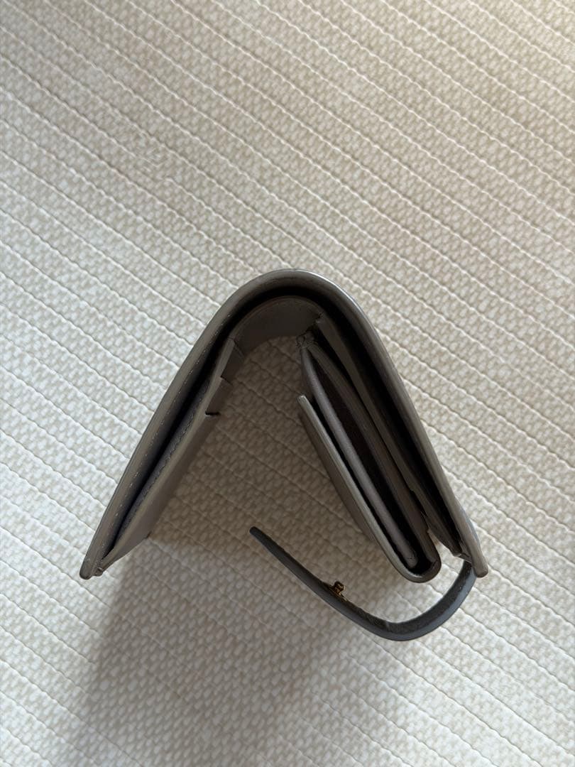 セリーヌ　二つ折り財布