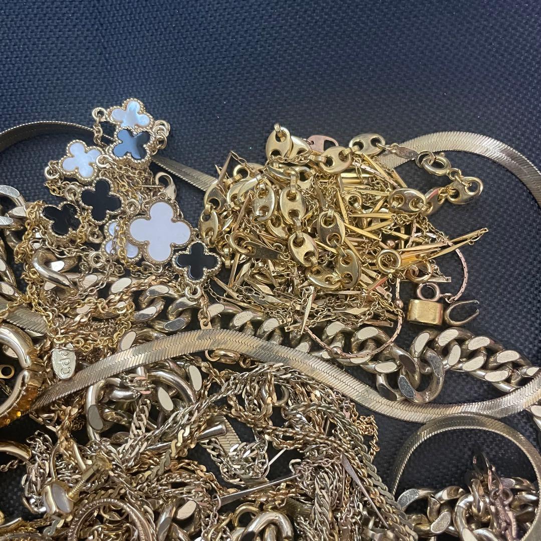 に*ん様 イミテーション アクセサリーまとめ売り ゴールドカラー 金色 総重量5