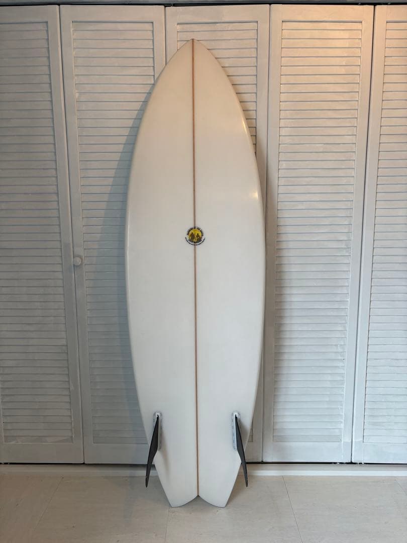 Morning if the earth surfboard 引き取りのみ