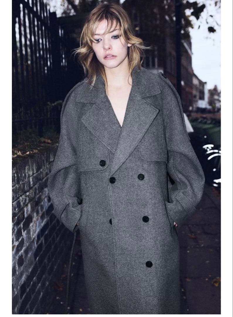 タグ付き　zara ダブルブレストコート