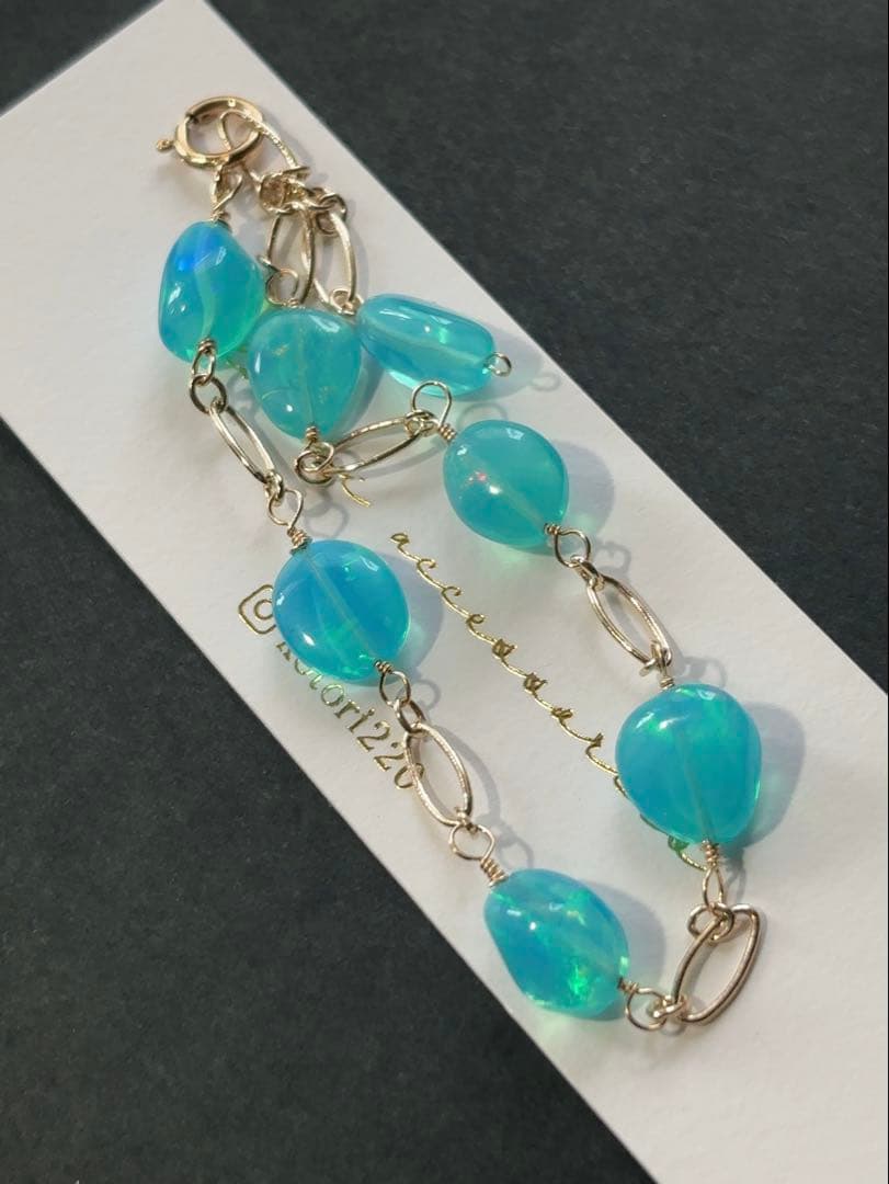 B88 シーブルーカラーオパールブレスレット