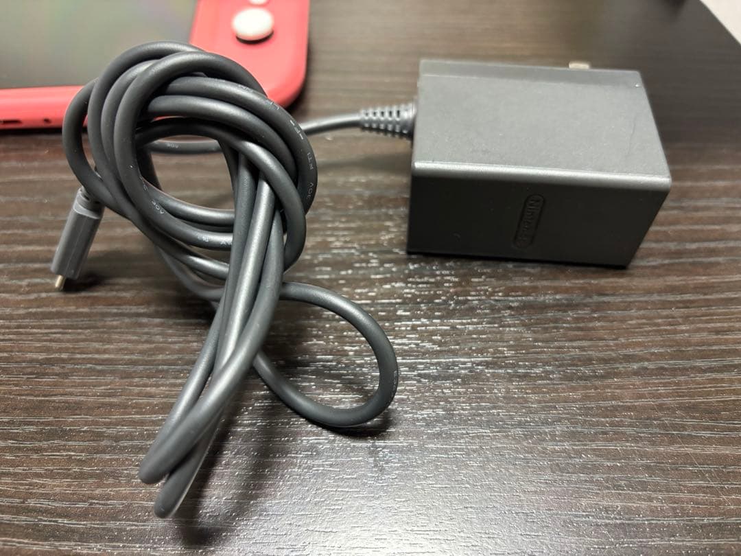 Nintendo Switch Lite スイッチ　ライト　本体　ピンク