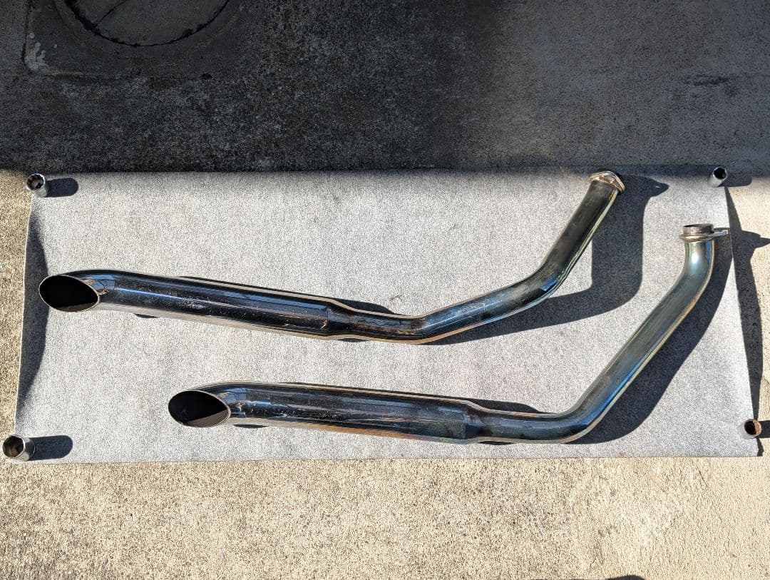 ト*ン様 ショベルヘッド　ターンアウトマフラー