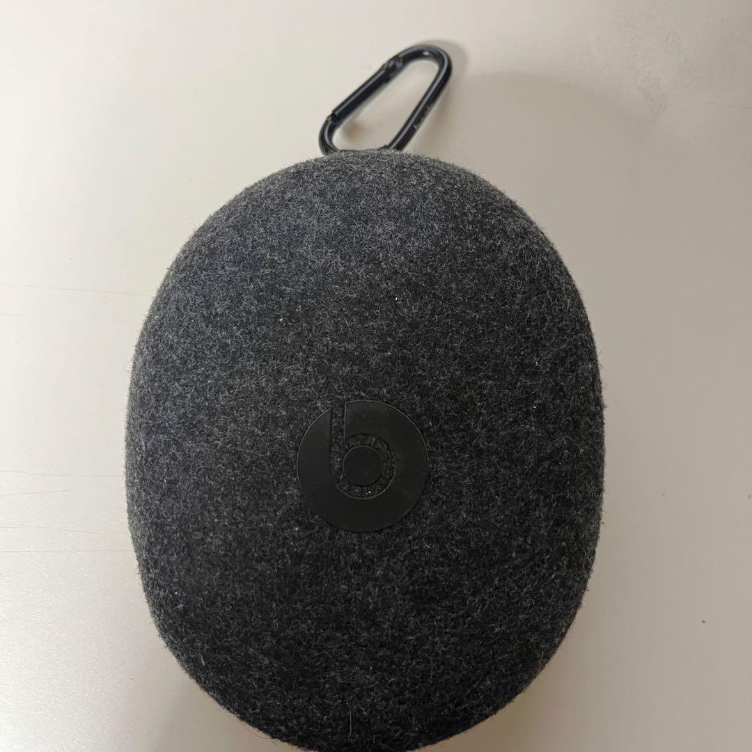 【最終値下げ】Beats SOLO PRO ワイヤレスヘッドフォン ホワイト