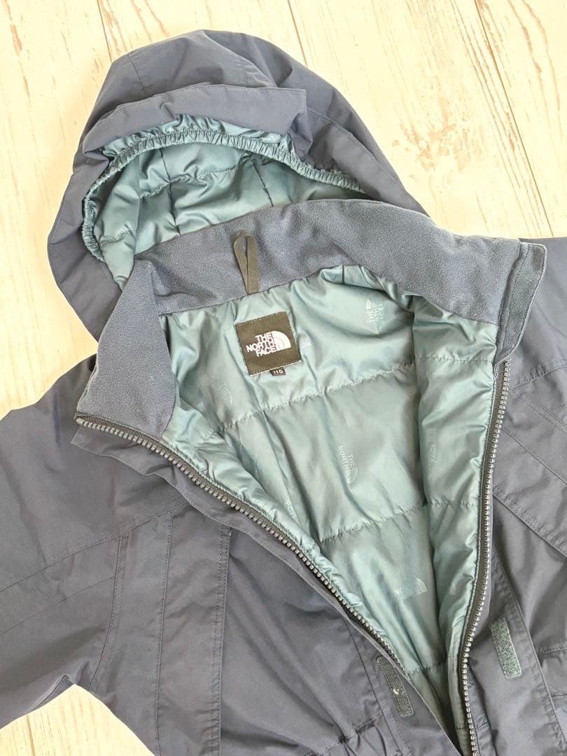 【ハイシーズン前にちょっとお値下げ】110大人気ノースフェイス子供スキーウェア紺