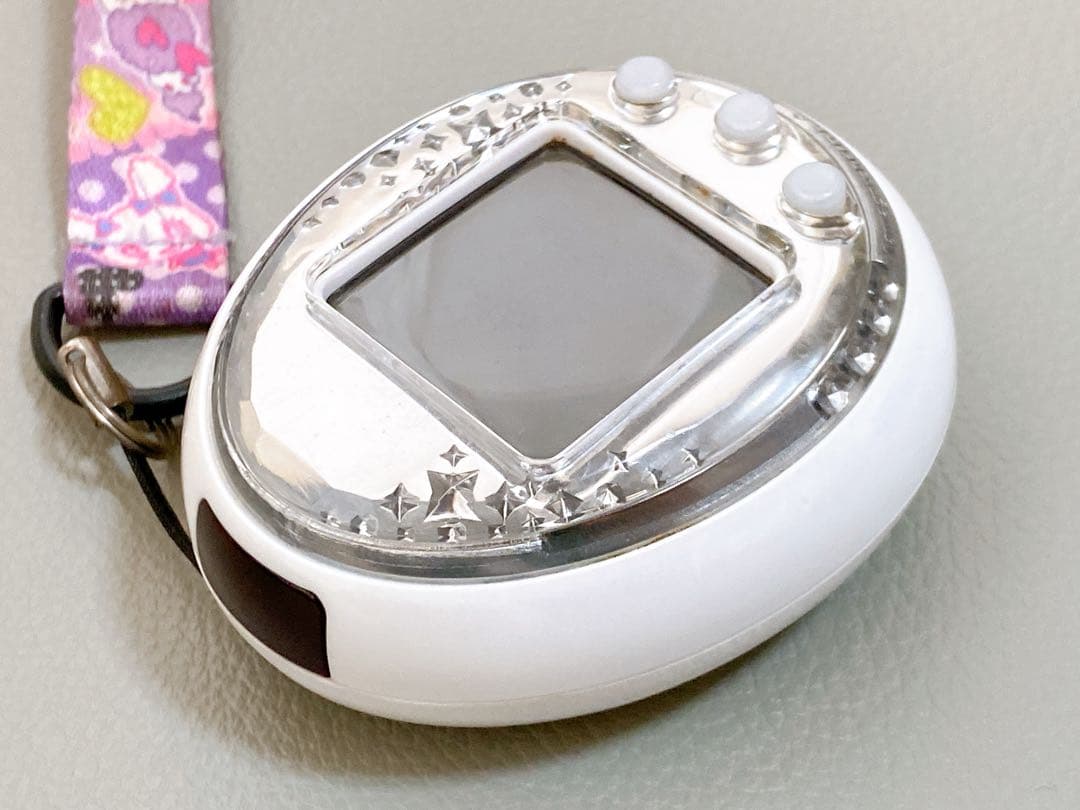 misa様フォロー割専用 たまごっち　IDL 新品電池付き　ストラップ無し